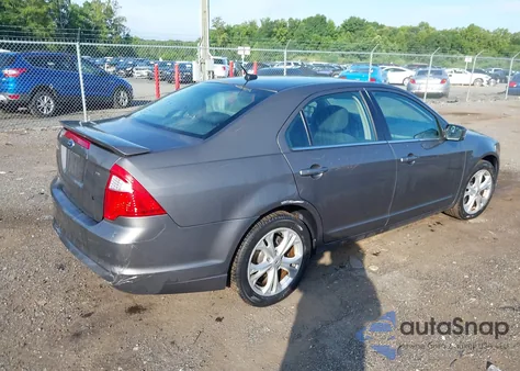 2012 Ford Fusion Se z USA, uszkodzony, nr VIN 3FAHP0HA6CR292887